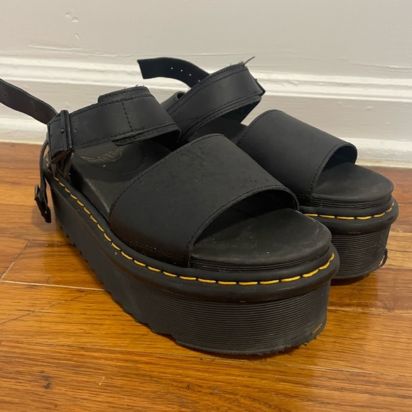Doc Sandals - Picture 3 of 3